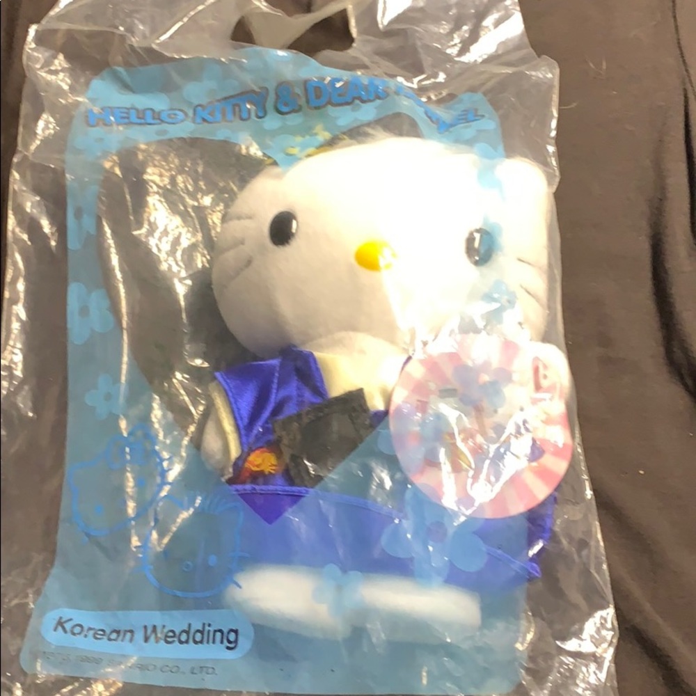 McDonald’s Hello Kitty Korean Wedding Plush Toy
